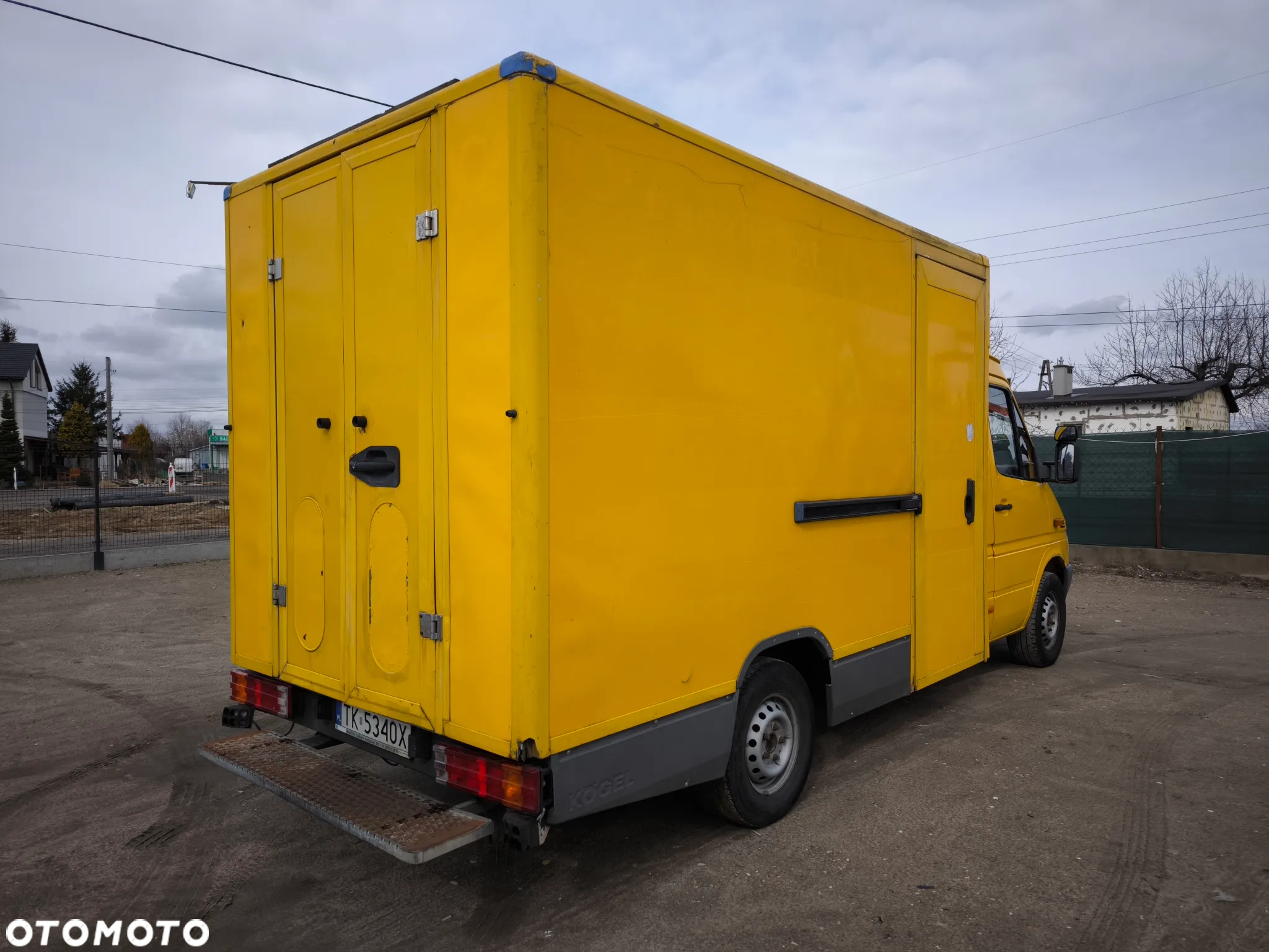Mercedes-Benz Sprinter - 5