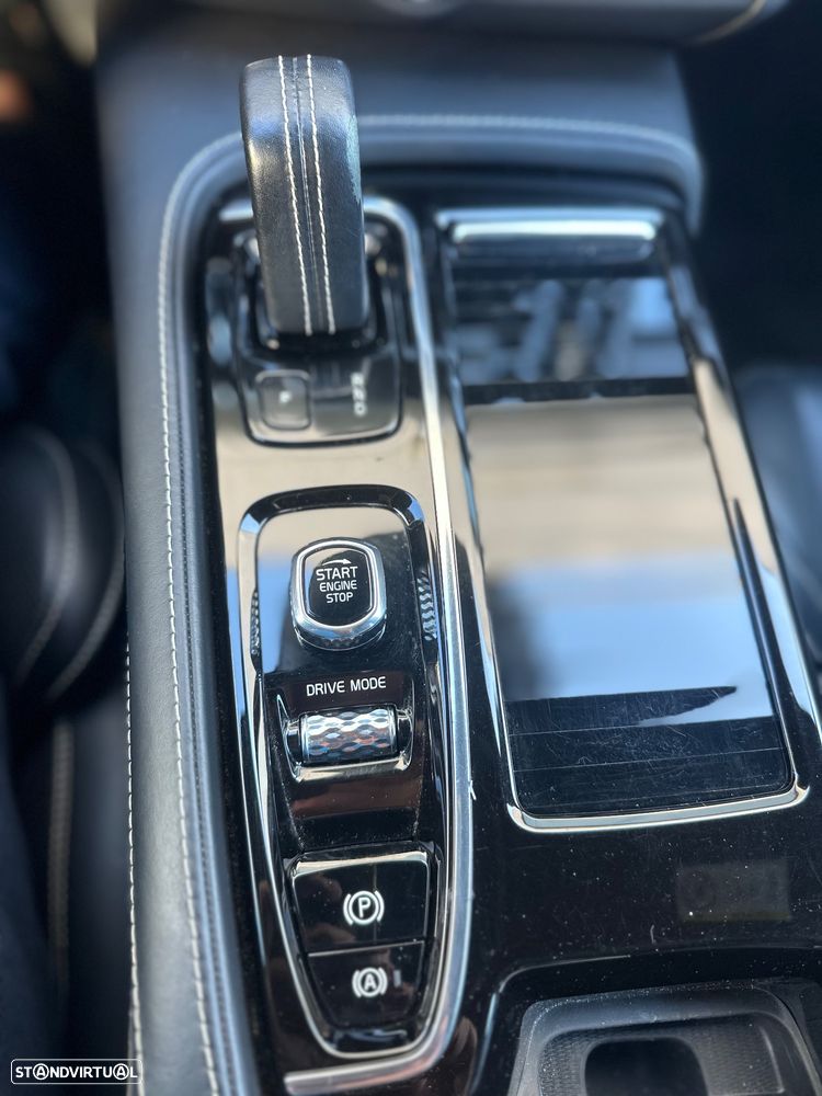 Volvo V90 2.0 T8 PHEV R-Design Expression AWD - 22