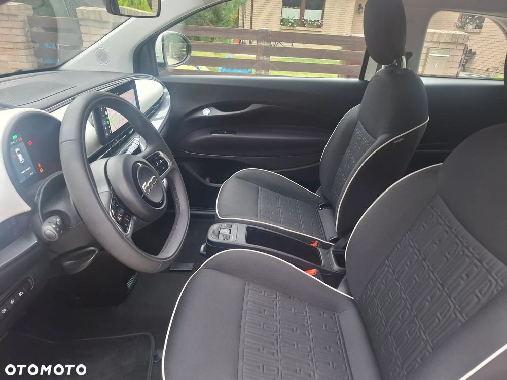 Fiat 500e - 11