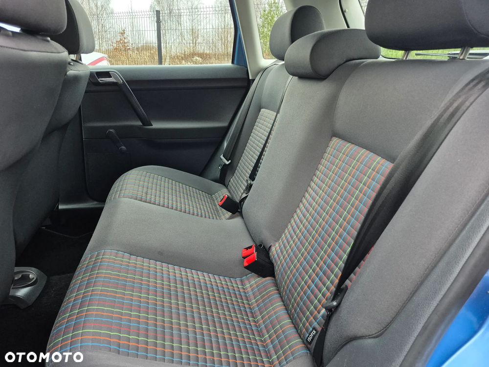 Volkswagen Polo 1.4 Special - 22