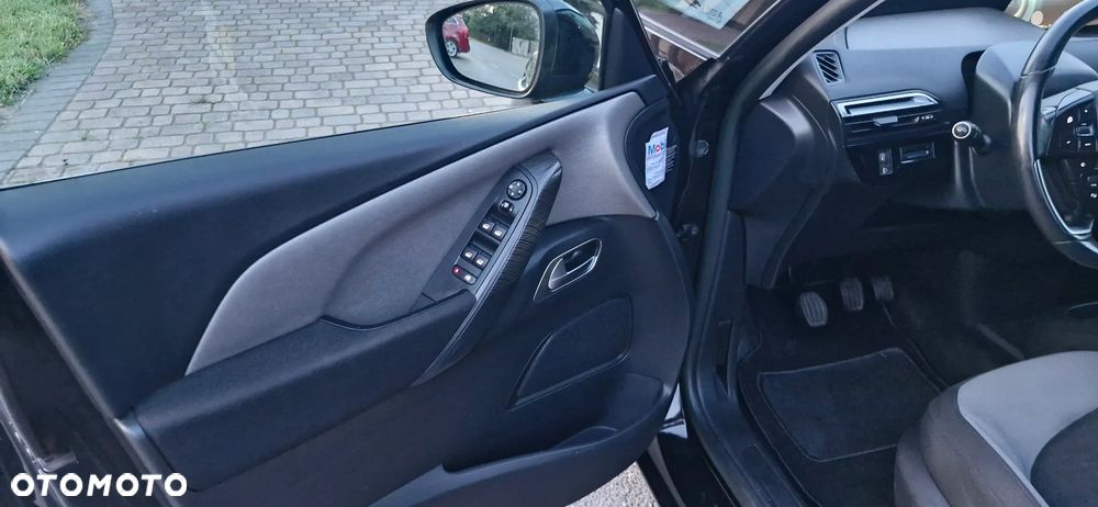 Citroën C4 Picasso BlueHDi 150 Exclusive - 27
