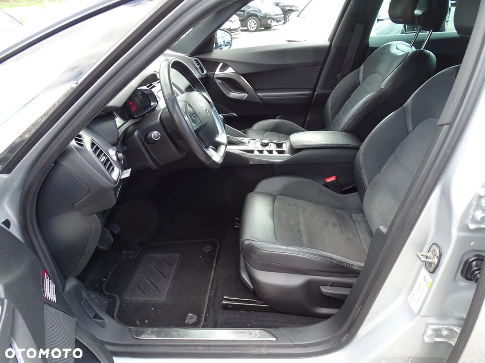 Citroën DS5 2.0 HDi SportChic - 25