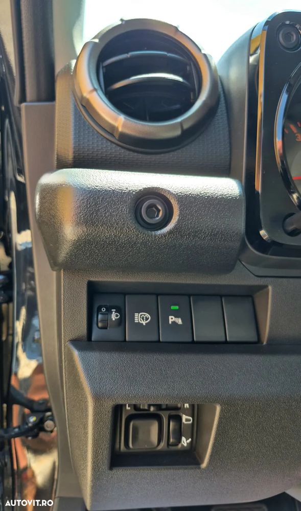 Suzuki Jimny 1.5 ALLGRIP GLX AT - 23