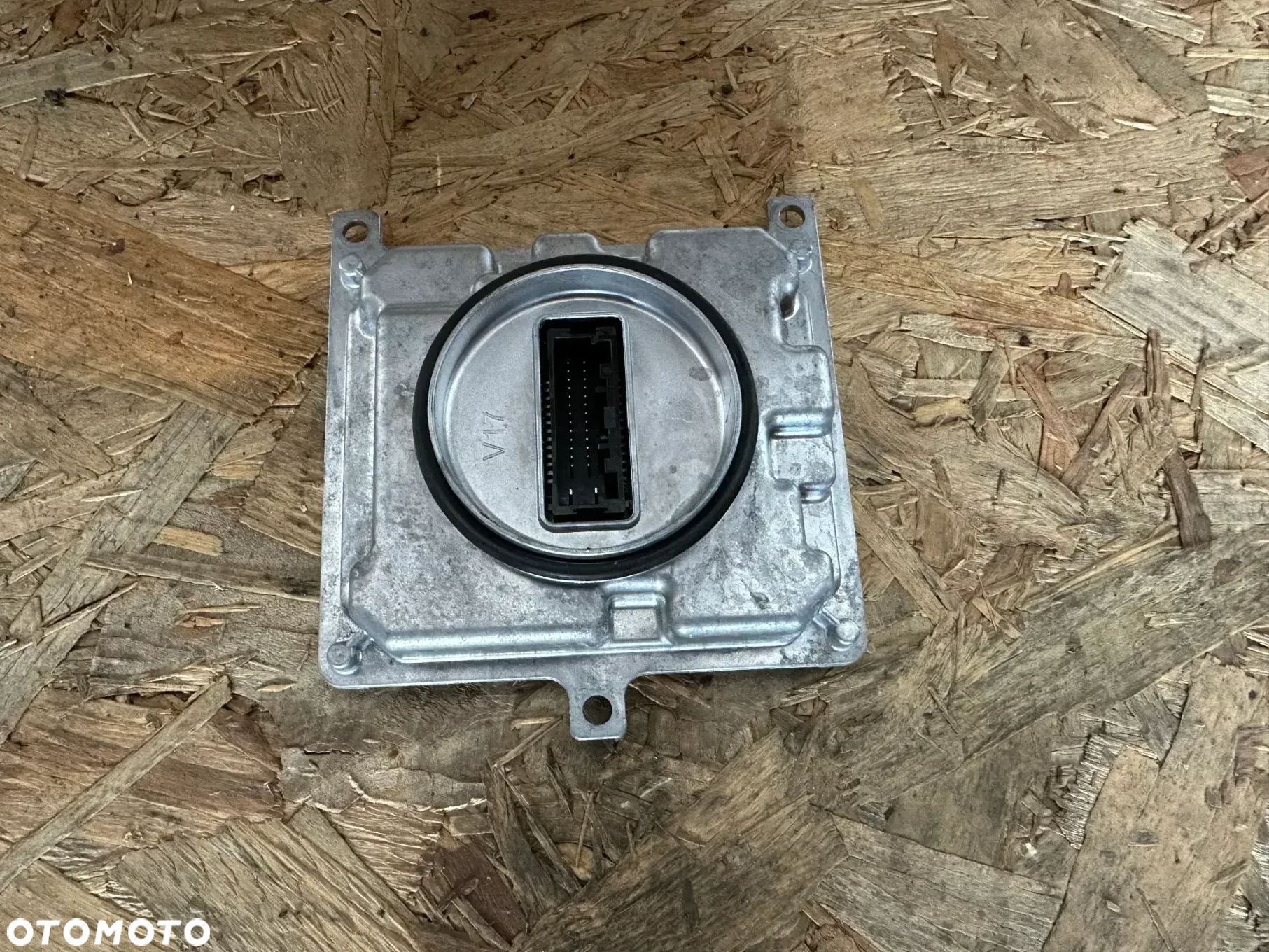 PRZETWORNICA XENON MAZDA CX-30 DGK9-67890 - 2