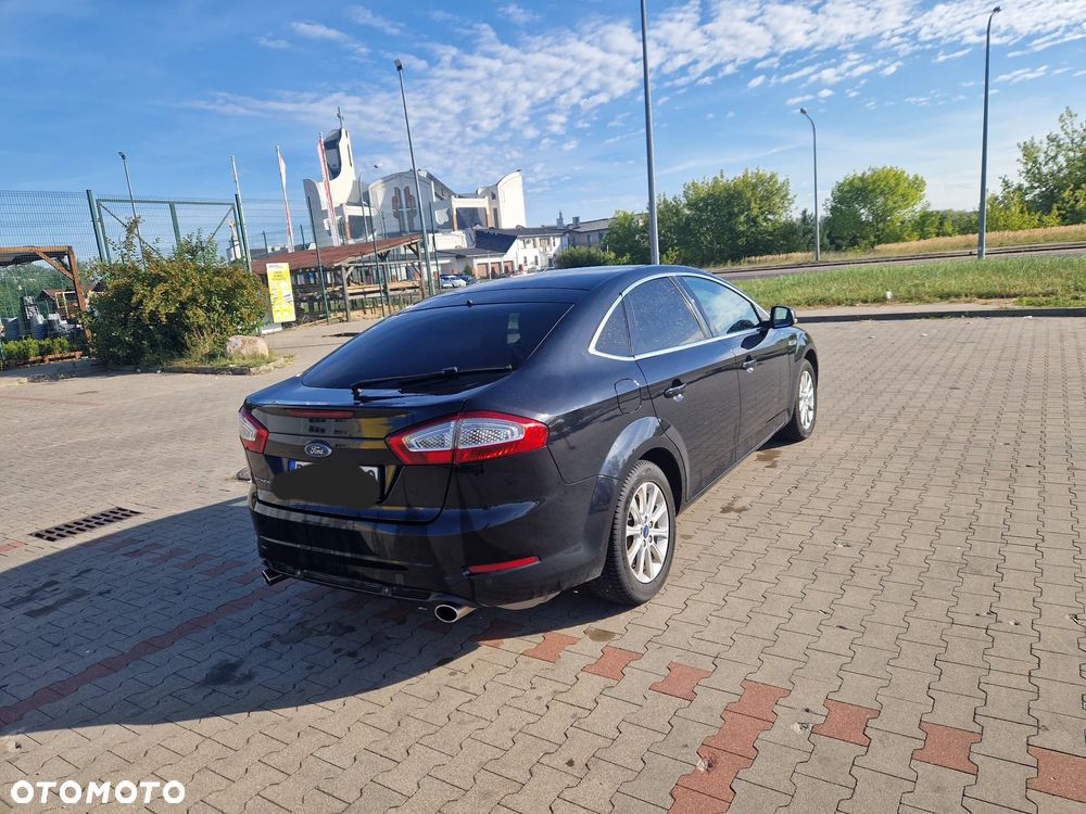 Ford Mondeo - 10