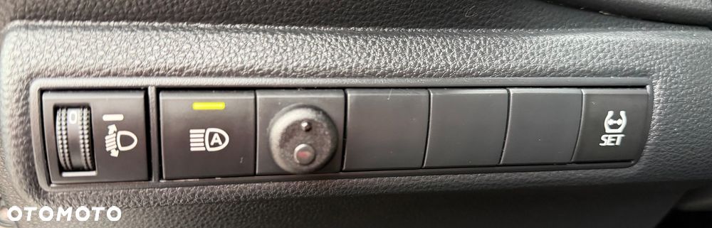 Toyota Corolla 1.6 Active - 34