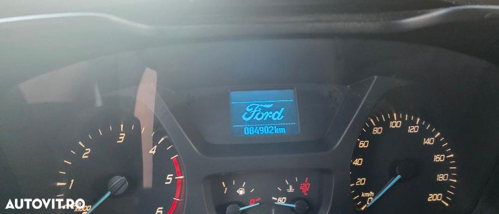 Ford Transit L4 Furgon DCAB AWD Base - 4
