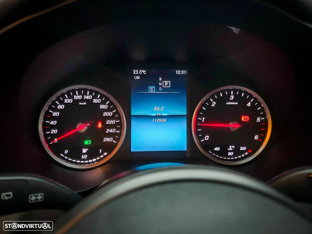 Mercedes-Benz C 180 d Station 9G-TRONIC - 36