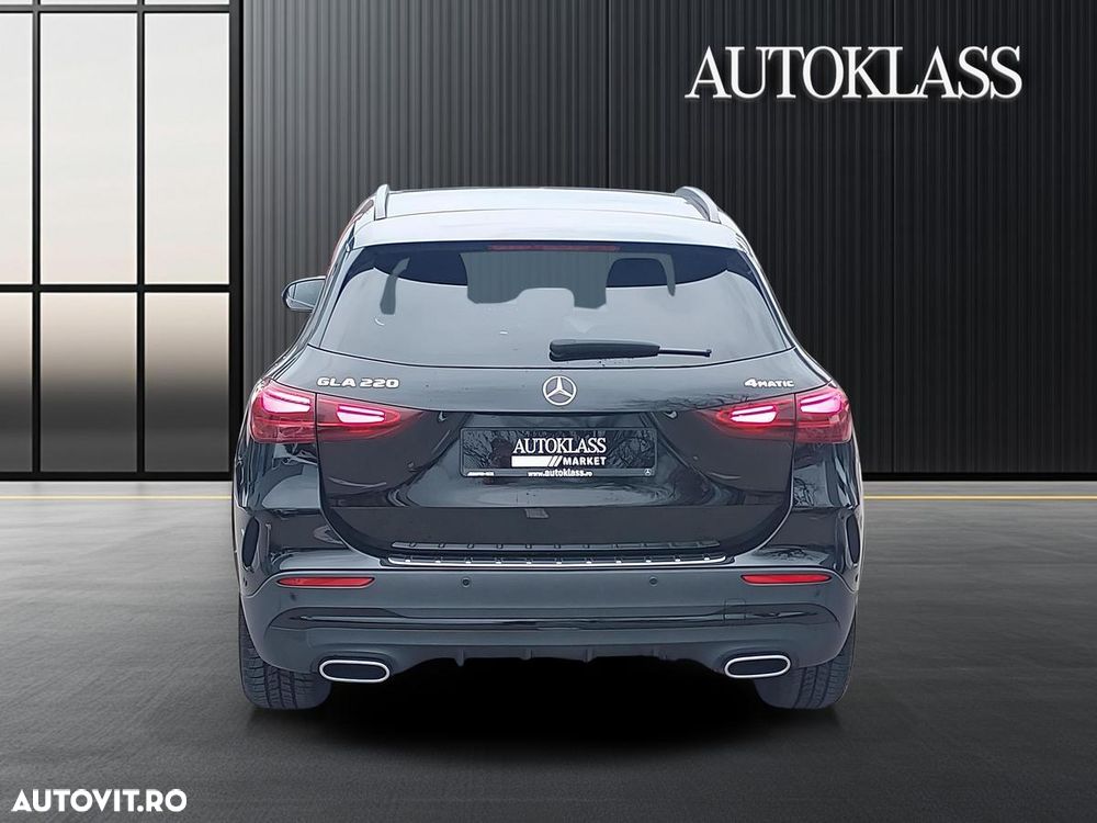 Mercedes-Benz GLA - 5