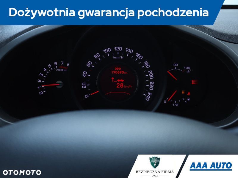 Kia Sportage - 12