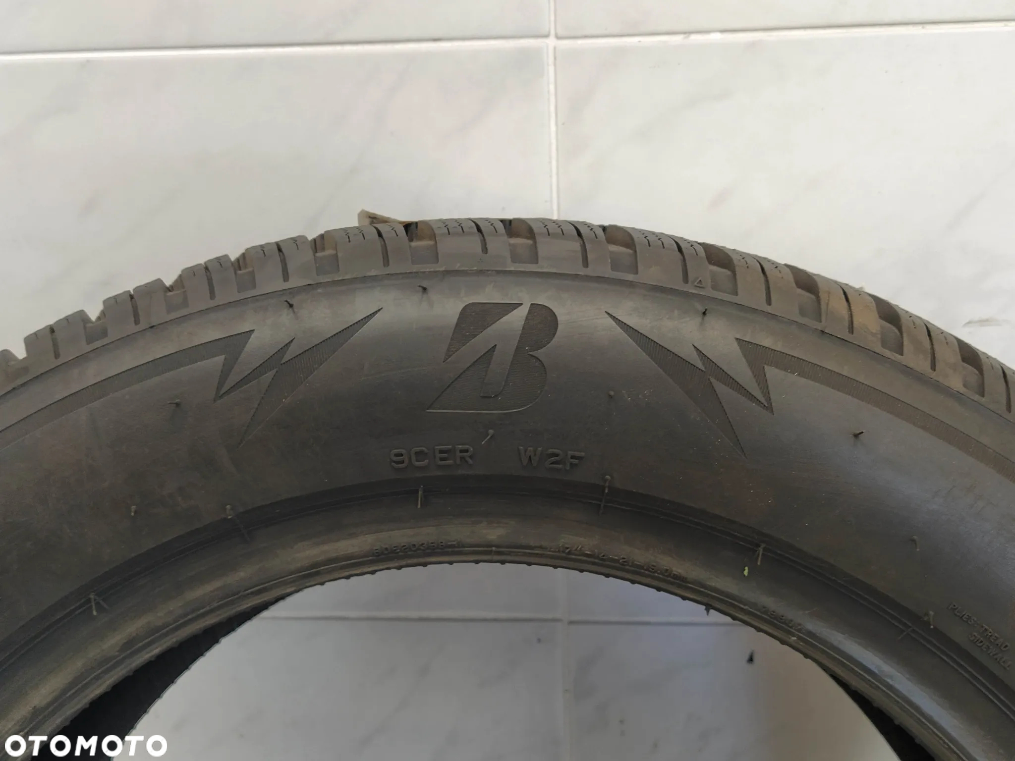 BRIDGESTONE BLIZZAK LM005 OPONA ZIMOWA 215/60 R17 - 7