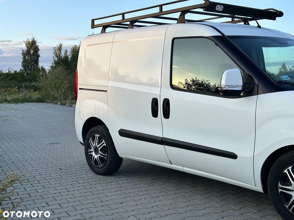 Fiat DOBLO 2.0 135km klima, hak, czujniki park, kamera, android 2015r, 6biegow - 9