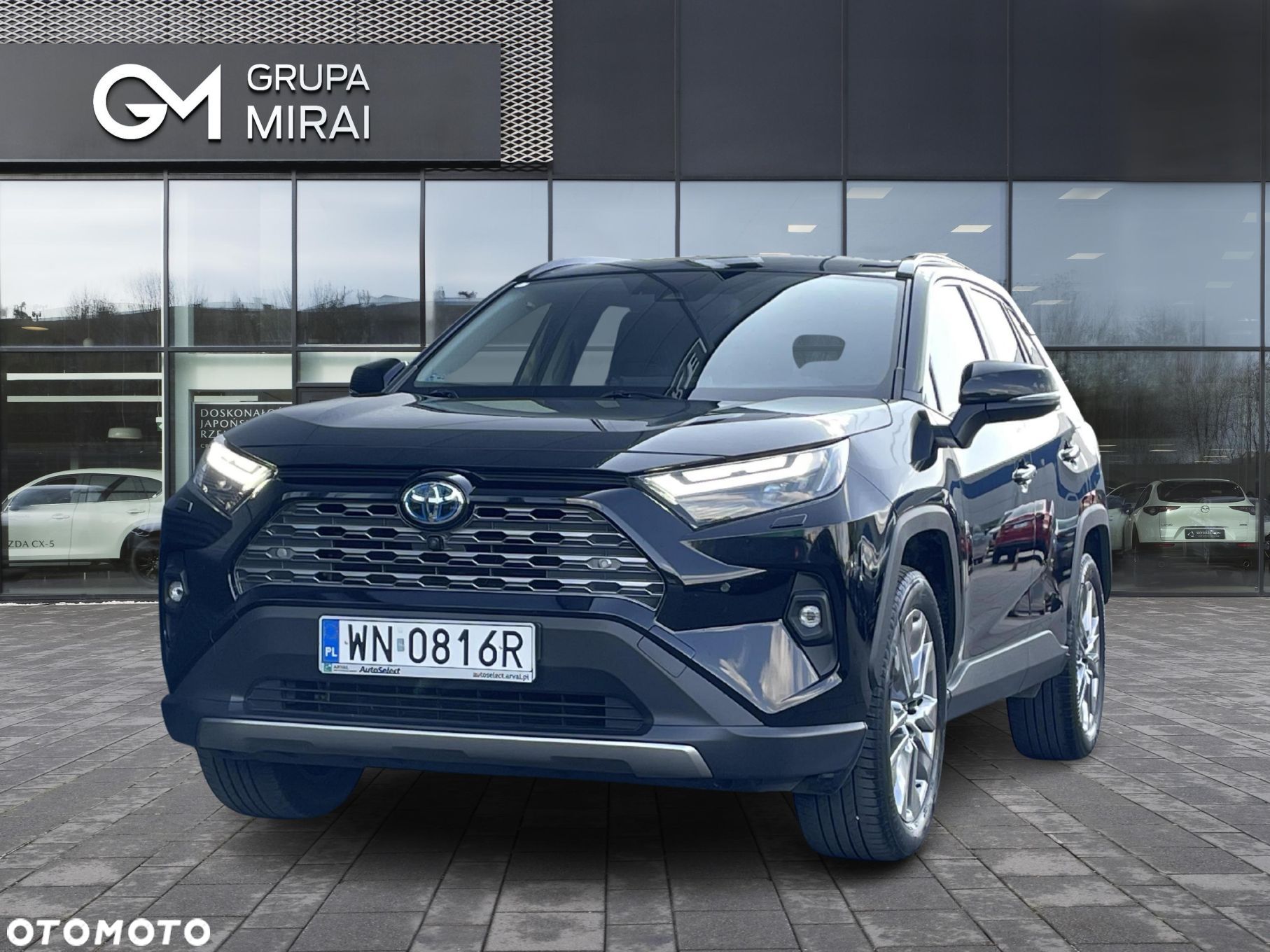 Toyota RAV4 - 1