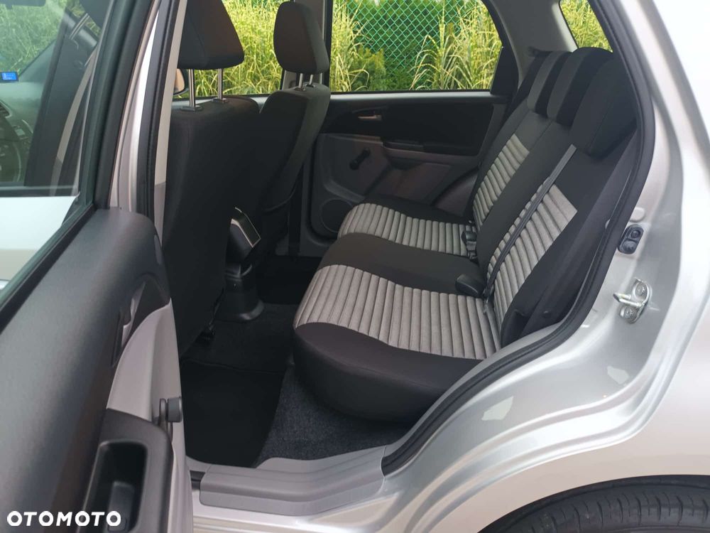 Suzuki SX4 - 5