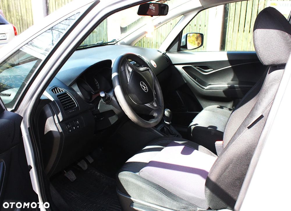 Hyundai ix20 1.4 Classic + - 8