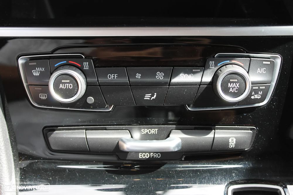 BMW 216 Active Tourer d Line Sport - 25
