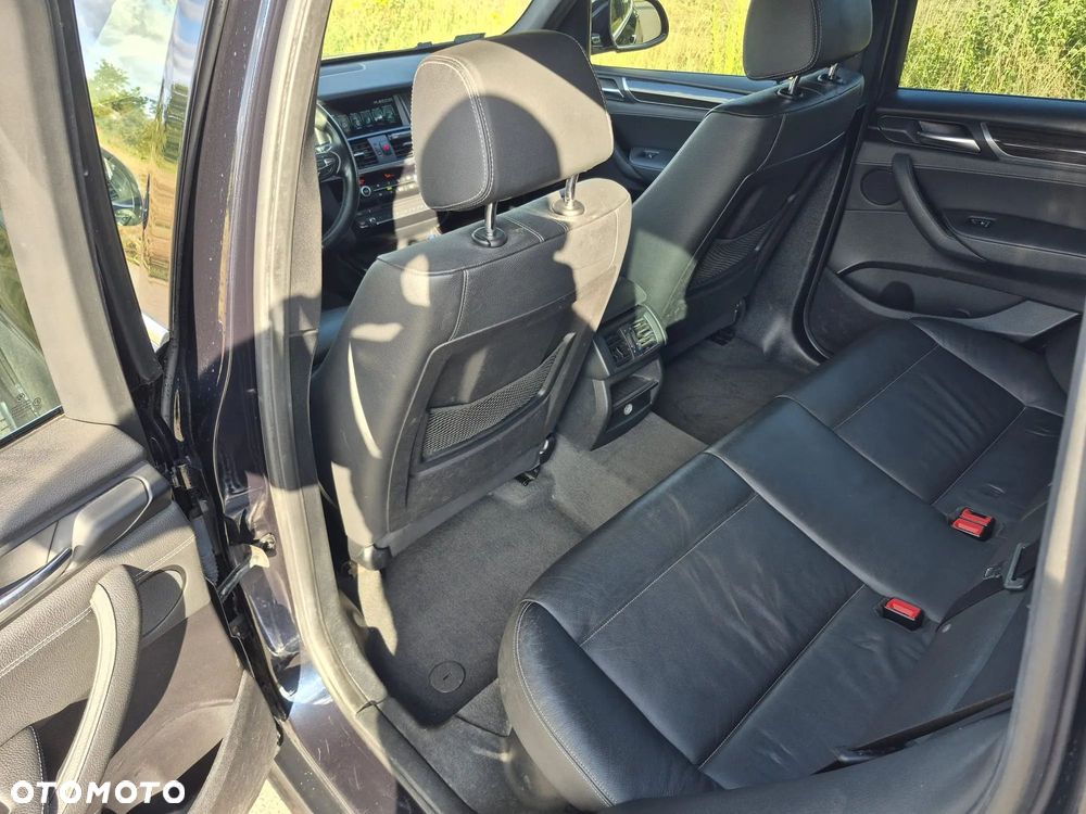 BMW X3 xDrive20d - 12
