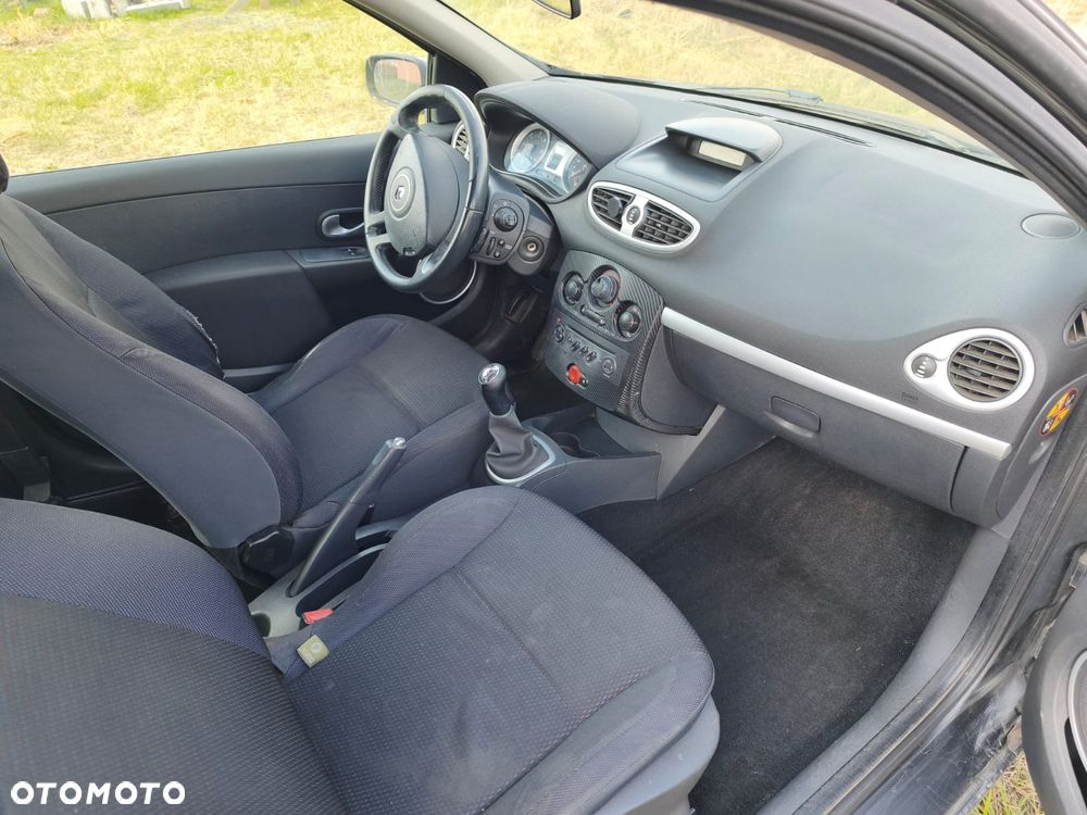 Renault Clio 1.5 dCi Alize - 6