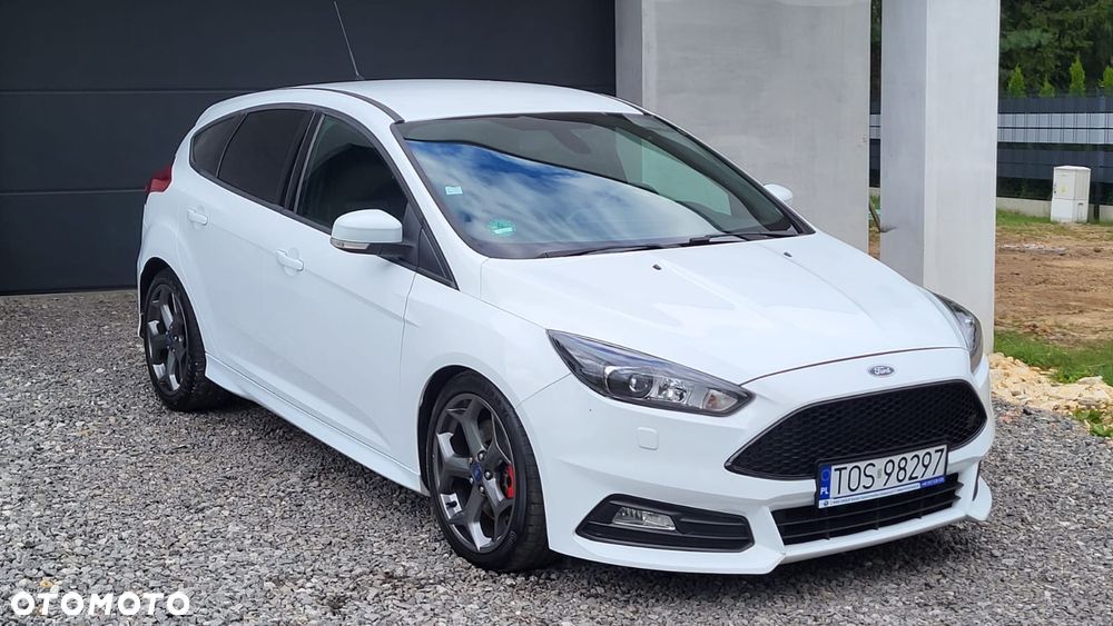 Ford Focus 2.0 TDCi ST - 24
