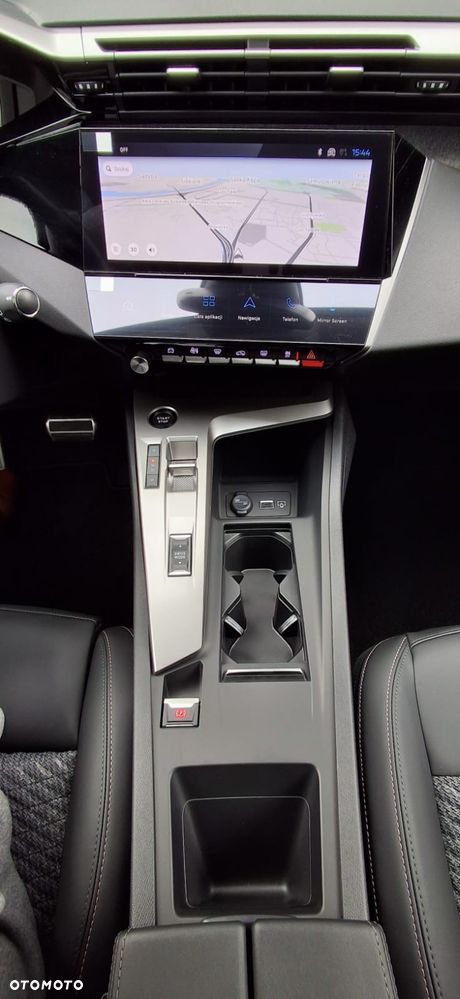 Peugeot 308 1.2 mHEV Allure S&S e-DCS6 - 19