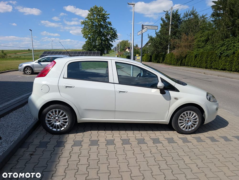 Fiat Punto - 4