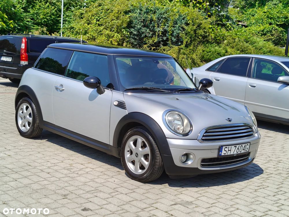 MINI Cooper 50 Mayfair - 12