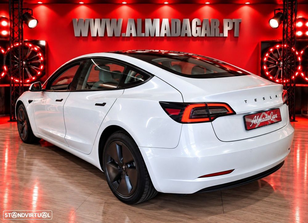 Tesla Model 3 Standard Range Plus RWD - 6