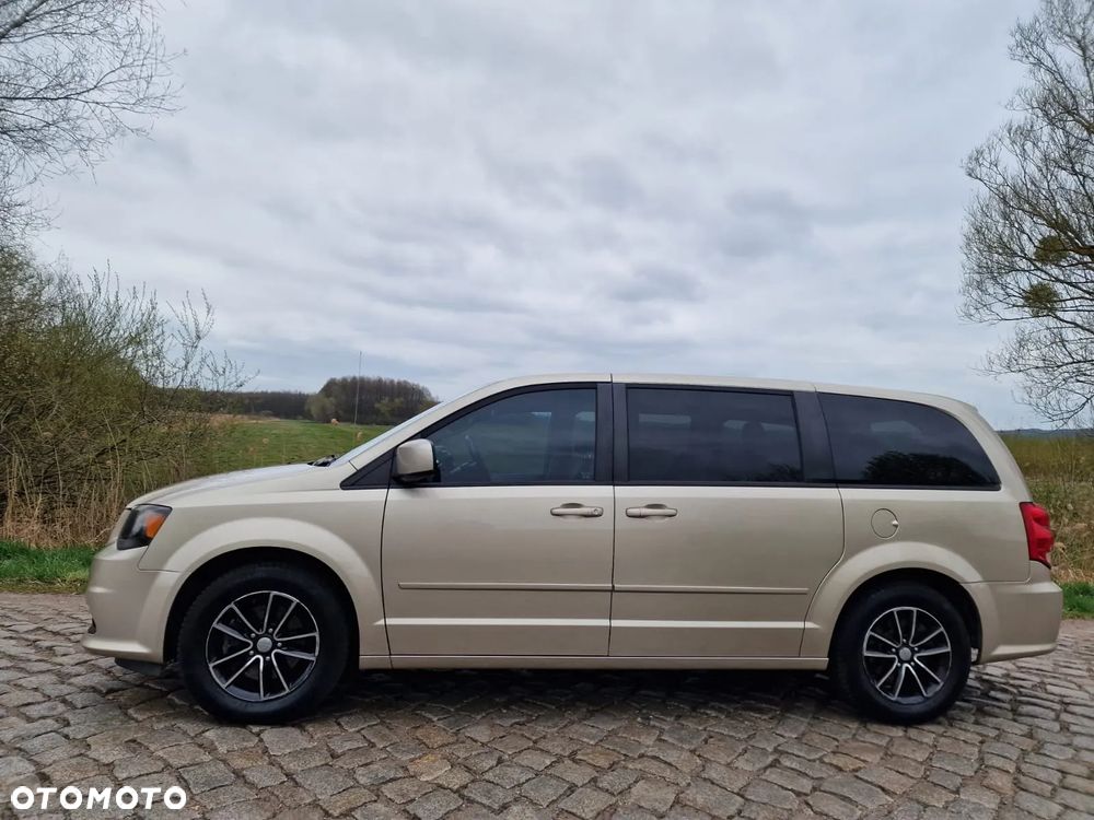 Dodge Grand Caravan 3.6 R/T - 2