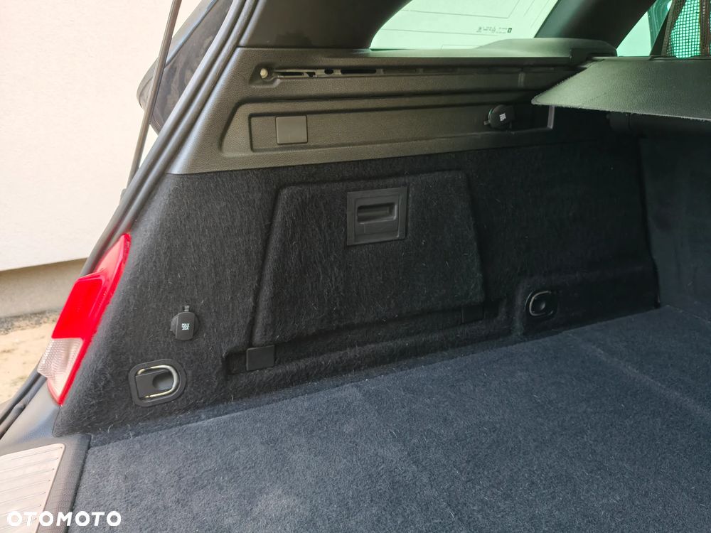 Opel Insignia 2.0 CDTI automatik Business Edition - 6