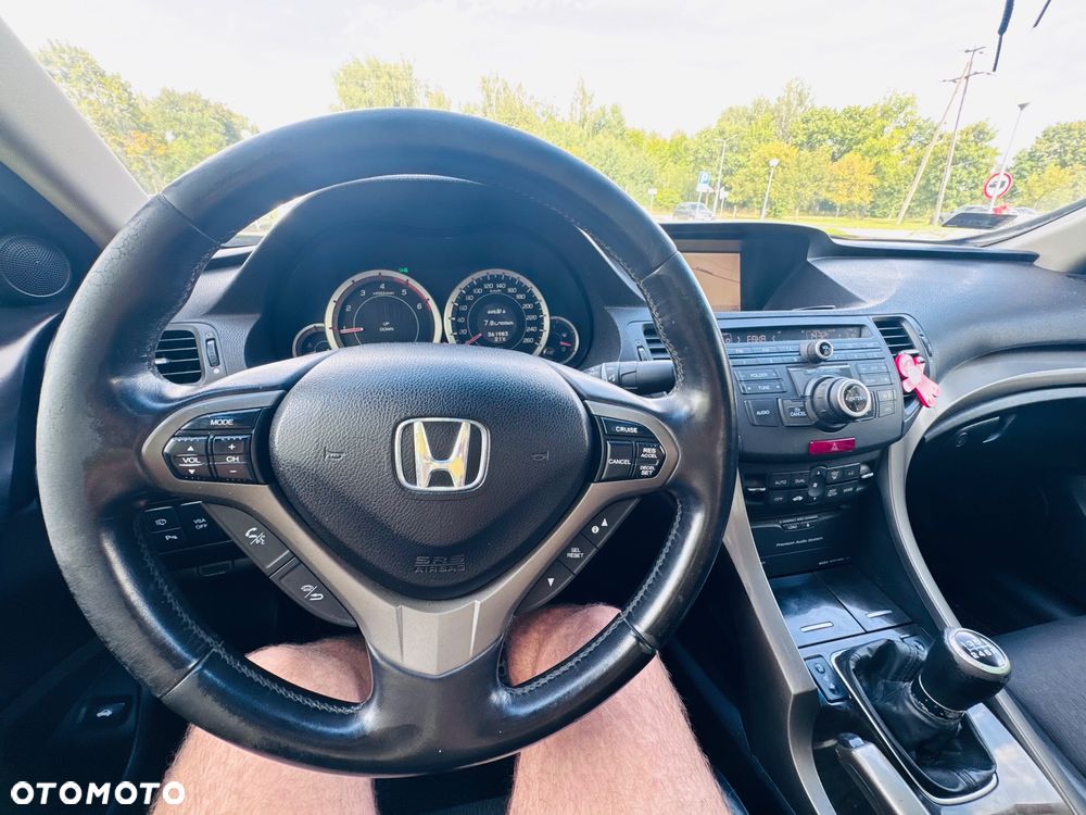 Honda Accord - 10