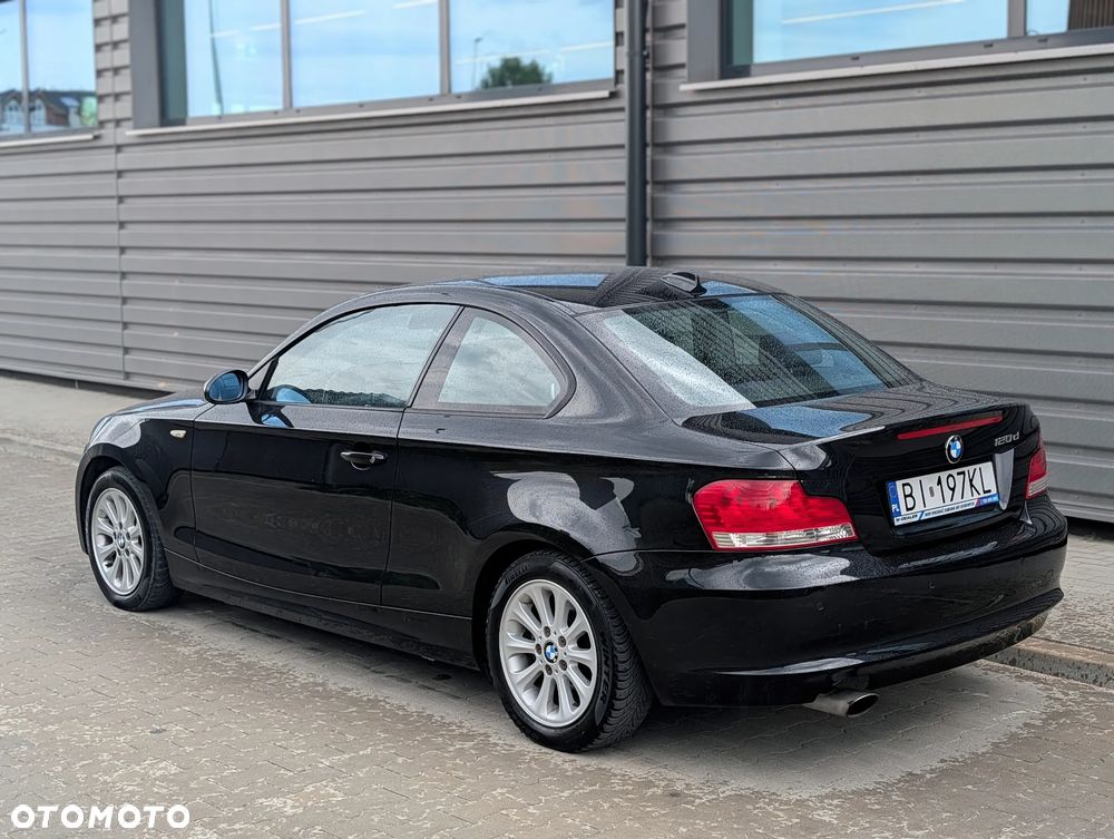 BMW Seria 1 120d Edition Exclusive - 1