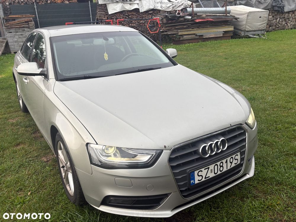 Audi A4 Limousine 1.8 TFSI Quattro Line - 1