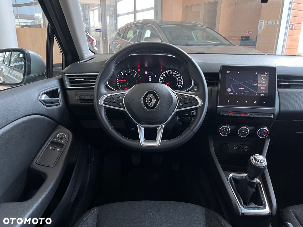 Renault Clio - 12