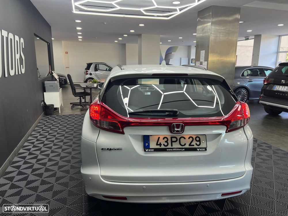 Honda Civic Tourer 1.6 i-DTEC Sport Navi - 11