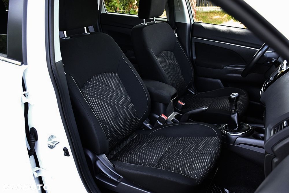 Mitsubishi ASX 1.6 ClearTec 2WD Edition - 32