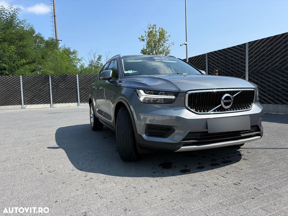 Volvo XC 40 D3 AWD Momentum - 8