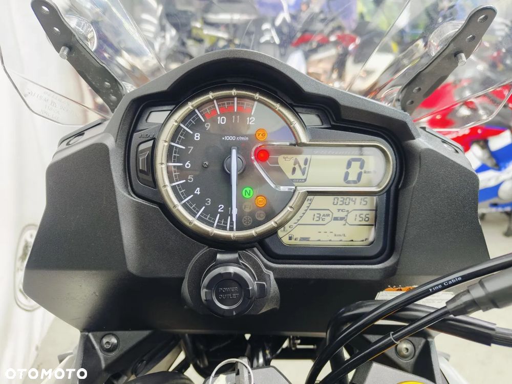 Suzuki DL - 17