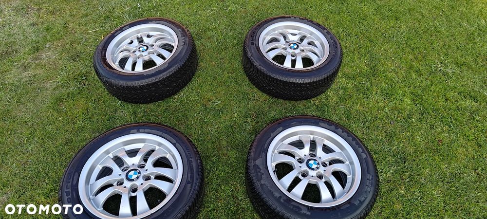 BMW Seria 3 330i - 40