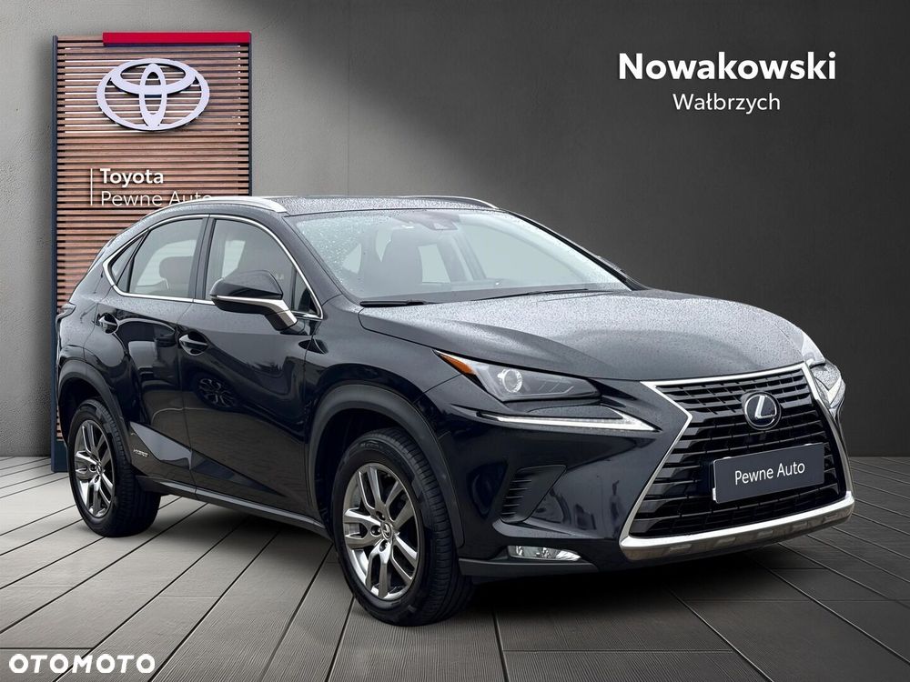 Lexus NX 300h Business Edition AWD - 3