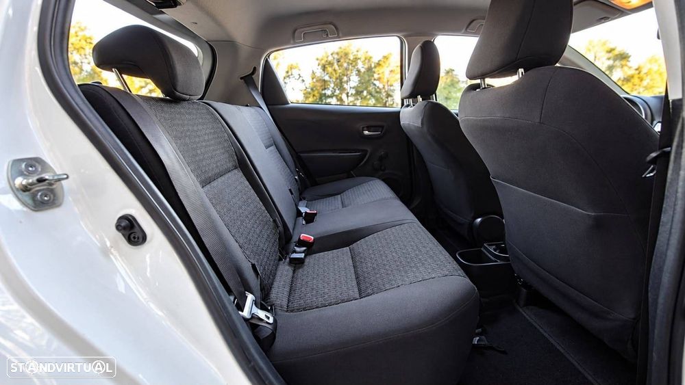 Toyota Yaris 1.4 D-4D ACtive - 26