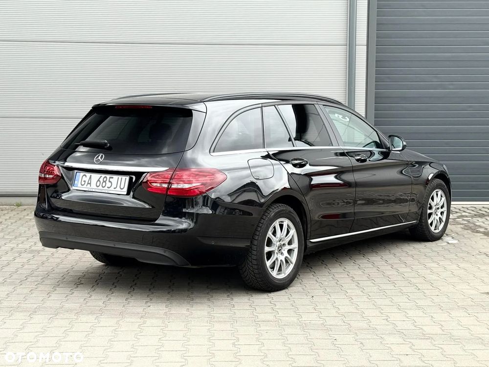Mercedes-Benz Klasa C 200 d T 9G-TRONIC Avantgarde - 5