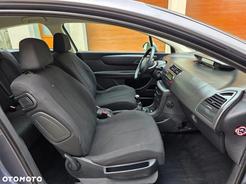 Citroën C4 - 11