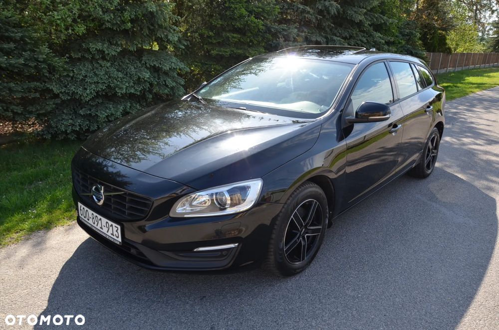 Volvo V60 D4 Geartronic Momentum - 10