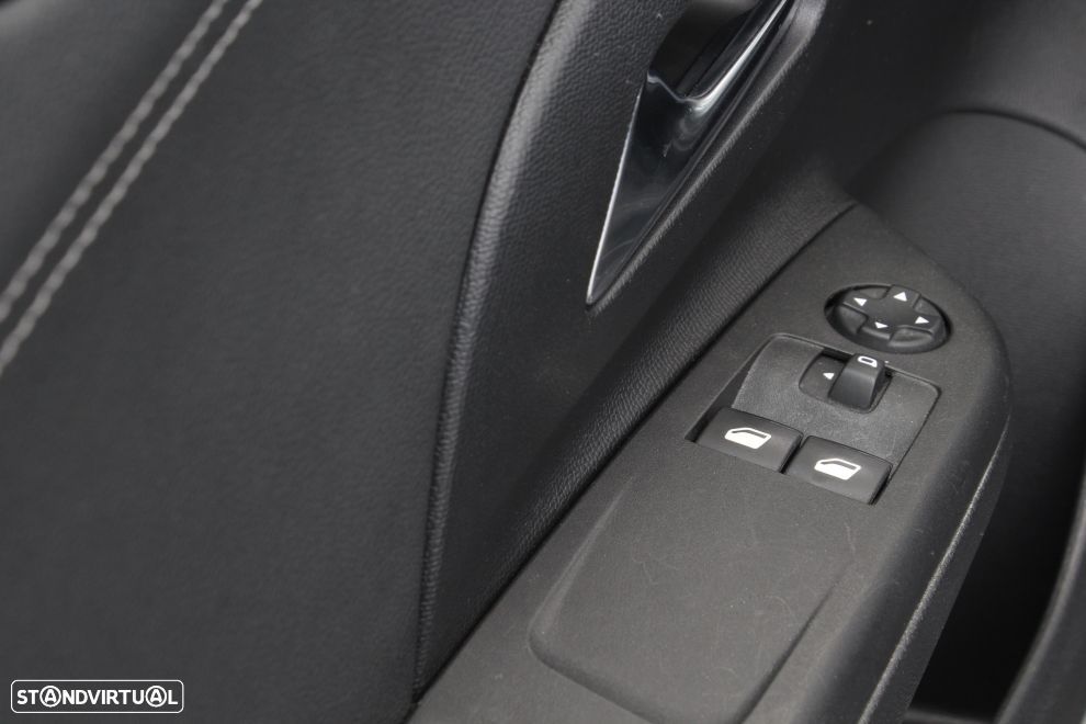 Opel Corsa 1.5 D Business - 22