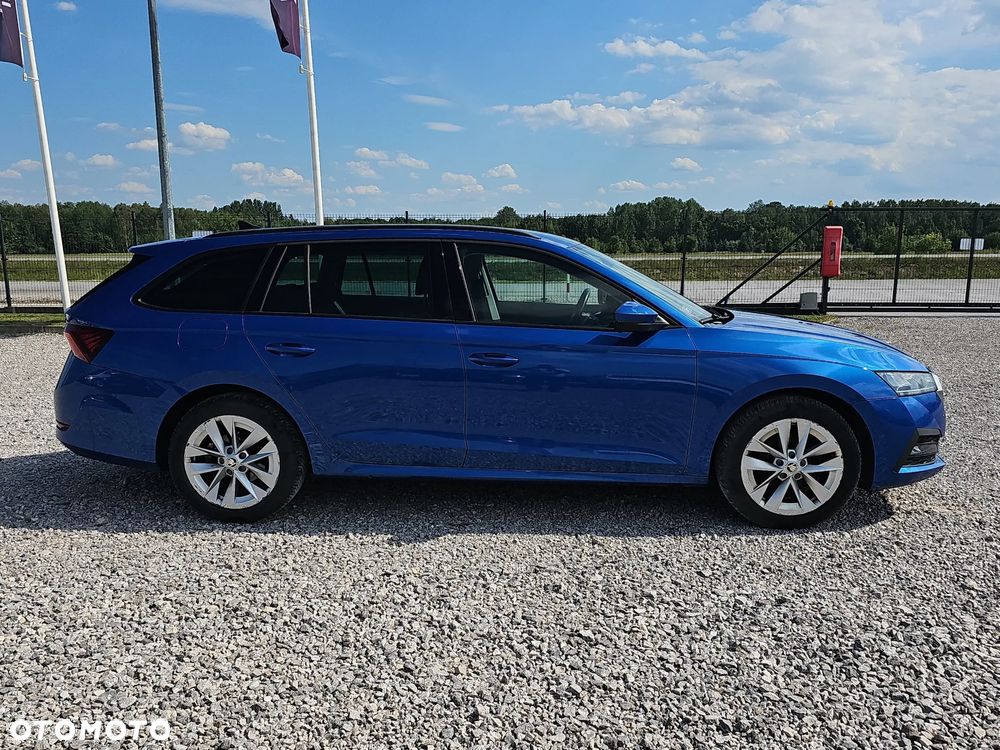 Skoda Octavia 1.5 TSI ACT Ambition - 4