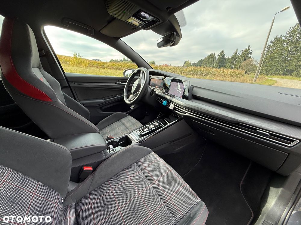 Volkswagen Golf VIII 2.0 TSI GTI DSG - 12