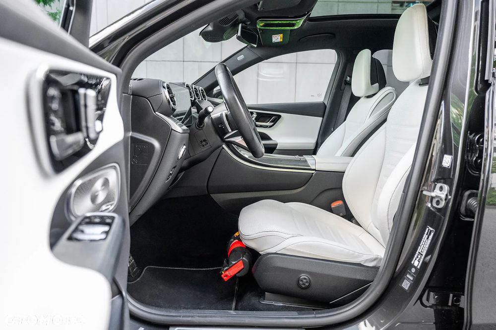 Mercedes-Benz GLC 300 d mHEV 4-Matic AMG Line - 14