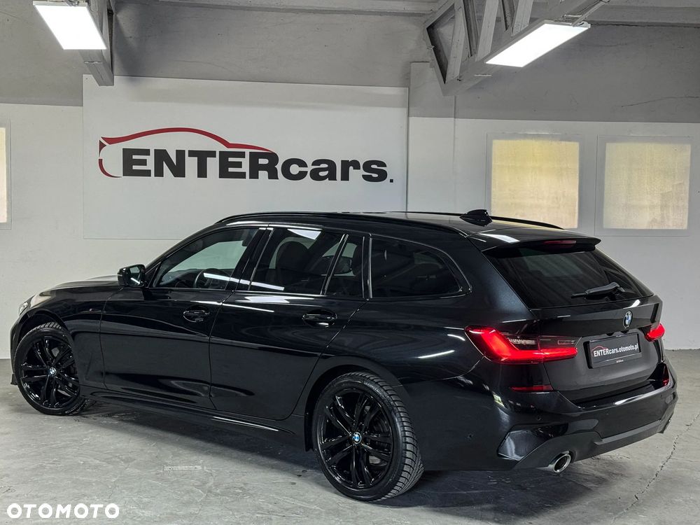 BMW Seria 3 320d xDrive M Sport Shadow - 7