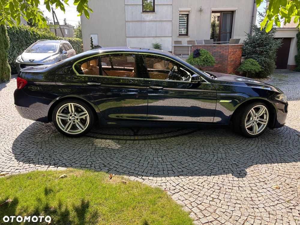 BMW Seria 5 535i xDrive Sport-Aut Luxury Line - 5