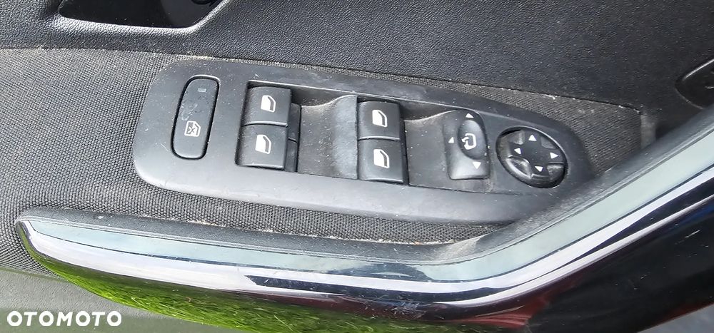 Peugeot 208 EPYD Lift wszystkie części potrzebujesz czegoś dzwoń cena silnika - 11